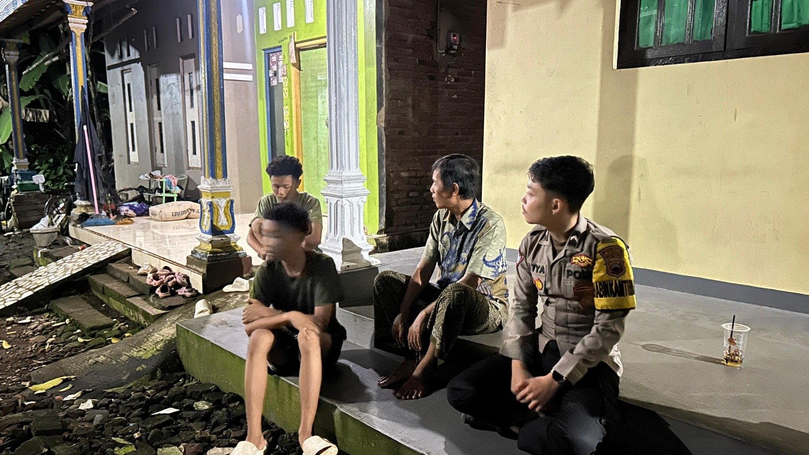 Heboh ! Pocong Jadi-jadian Resahkan Warga Rejosari, Polisi Turun Tangan Lakukan Penyelidikan